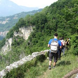 Foto PAROLE DI BELLEZZA. COMUNICATORI E COMUNICATRICI IN CAMMINO sulla via Francigena Renana 1