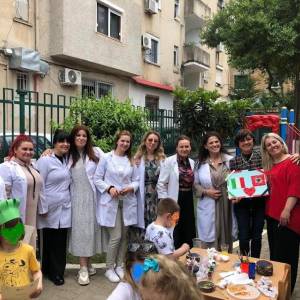 Foto Donne di Tirana / Un fantastico mondo di asili ispirati al modello Malaguzzi di Reggio Emilia  3