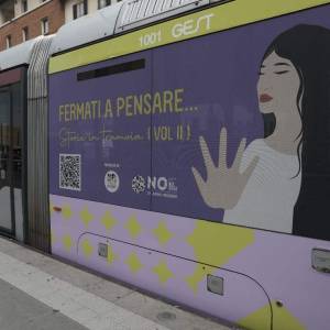 Foto NOT A SINGLE STORY / FERMATI A PENSARE - STORIE IN TRAMVIA 3