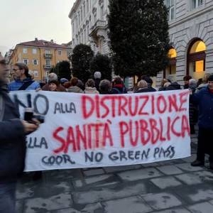 Foto TRIESTE / No alla chiusura di due consultori familiari 24