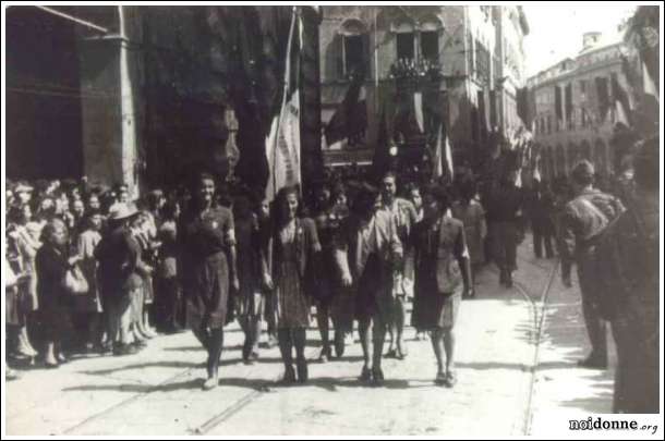 Foto: 25 aprile 2011: Festa della Liberazione (non della libertà), data importante anche per le donne