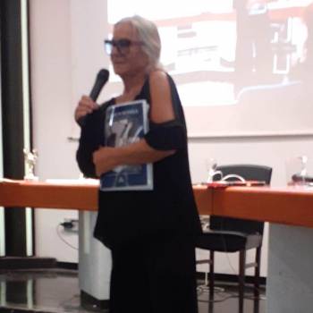 Foto: A Bulli ed Eroi presentazione del libro Accadde in moviola di Donatella Baglivo