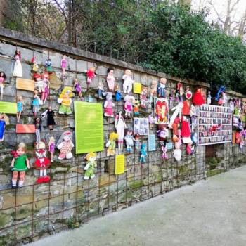 Foto: A Trieste Wall of Dolls