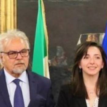 Foto: In consiglio regionale della Basilicata spira vento sessista