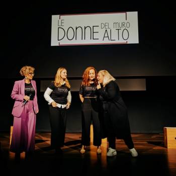 Foto: ‘Le Donne del Muro Alto’ alla Festa del Cinema di Roma: la verità è un viaggio senza ritorno