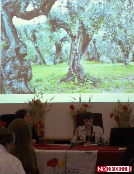 Foto: Donne in Campo-Cia/ Territorio e paesaggio come tessuti preziosi