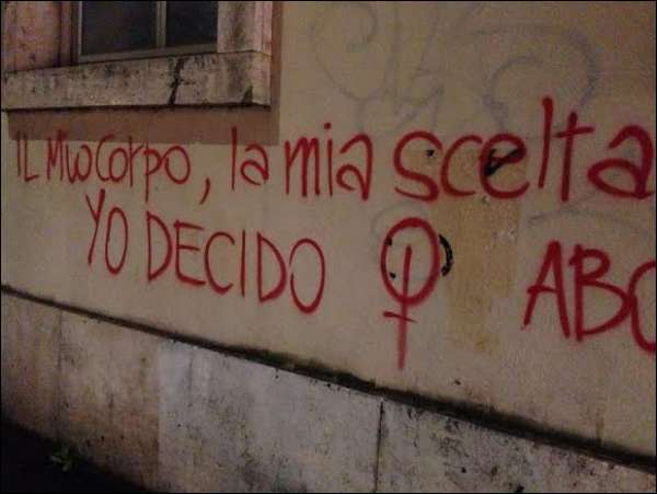 Foto: #IoDecido di chiedervi: da che parte state? 