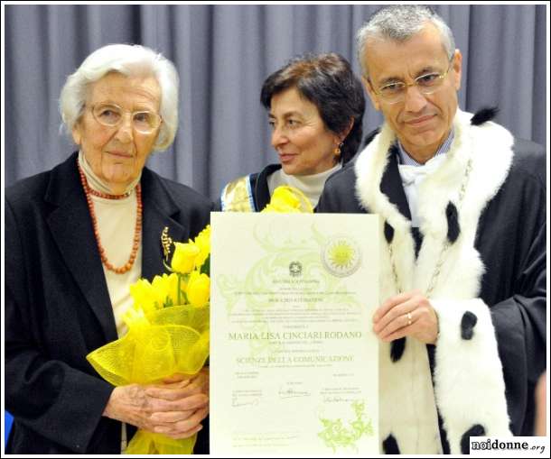 Foto: Laurea Honoris Causa a Marisa Cinciari Rodano