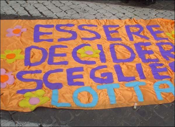 Foto: Sentinelle in piedi, diritti civili in ginocchio