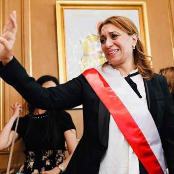 Foto: Tunisia. La prima volta di una donna Sindaca di Tunisi