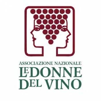 Foto: Le donne del vino ai piedi dell’Etna